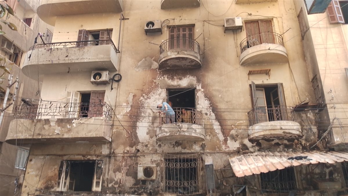 جانب من الحريق