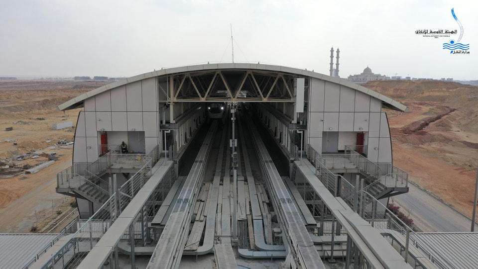 محطة مدينة العدالة بمونوريل شرق النيل