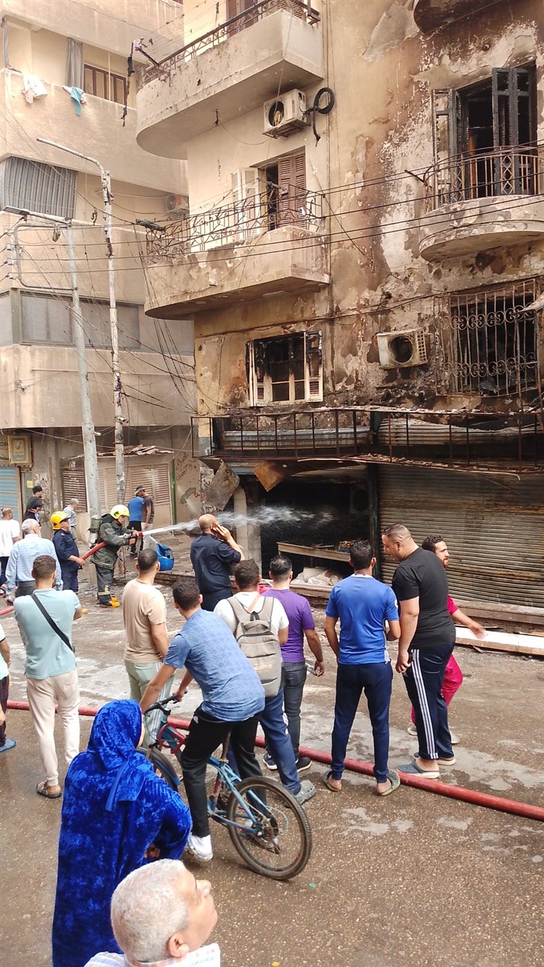 جانب من الحريق 