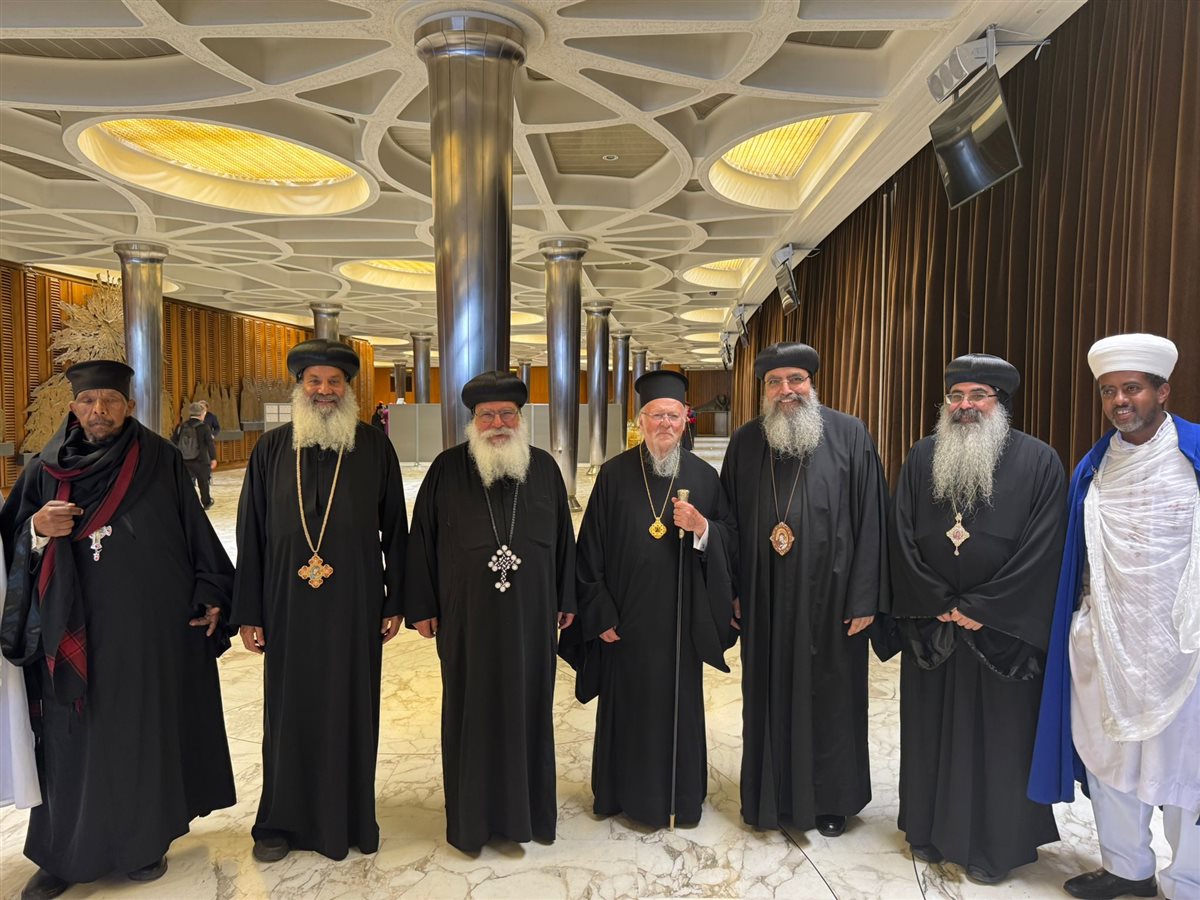 البابا تواضروس يرسل وفد كنسي لحضور تنصيب بابا الڤاتيكان الجديد