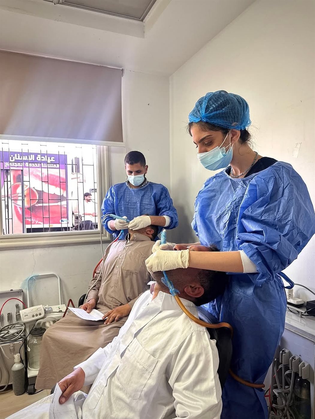 الجامعة البريطانية في مصر تنظم قوافل طبية بسيوة والحوامدية والمنيا 