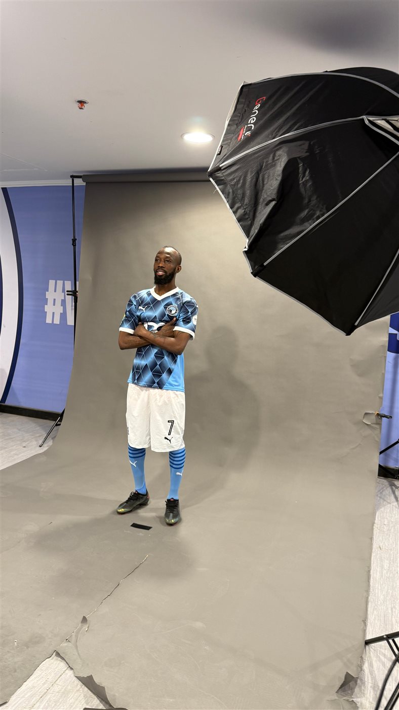 جلسة تصوير لاعبي بيراميدز قبل خوض نهائي إفريقيا أمام صن داونز