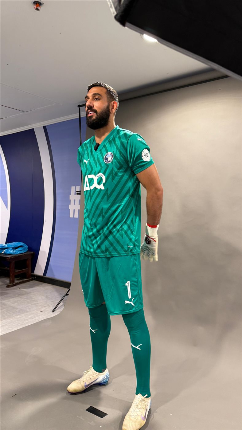 جلسة تصوير لاعبي بيراميدز قبل خوض نهائي إفريقيا أمام صن داونز