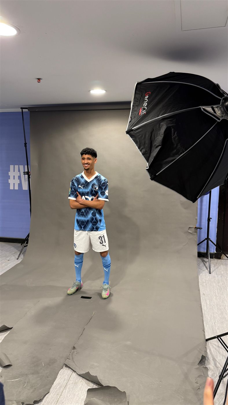 جلسة تصوير لاعبي بيراميدز قبل خوض نهائي إفريقيا أمام صن داونز