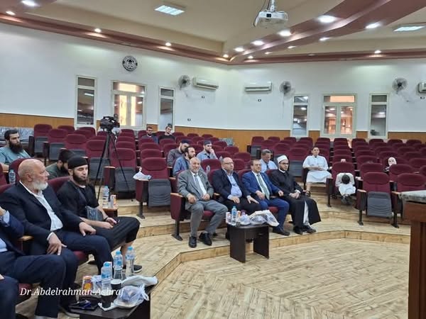 ناقشها مفتيان... باحث روسي يحصل على الدكتوراه في الفقه حول الضوابط الشرعية للرقابة على البنوك الإسلامية في روسيا