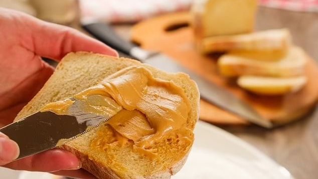 طريقة عمل الفول السوداني بالعسل والقرفة