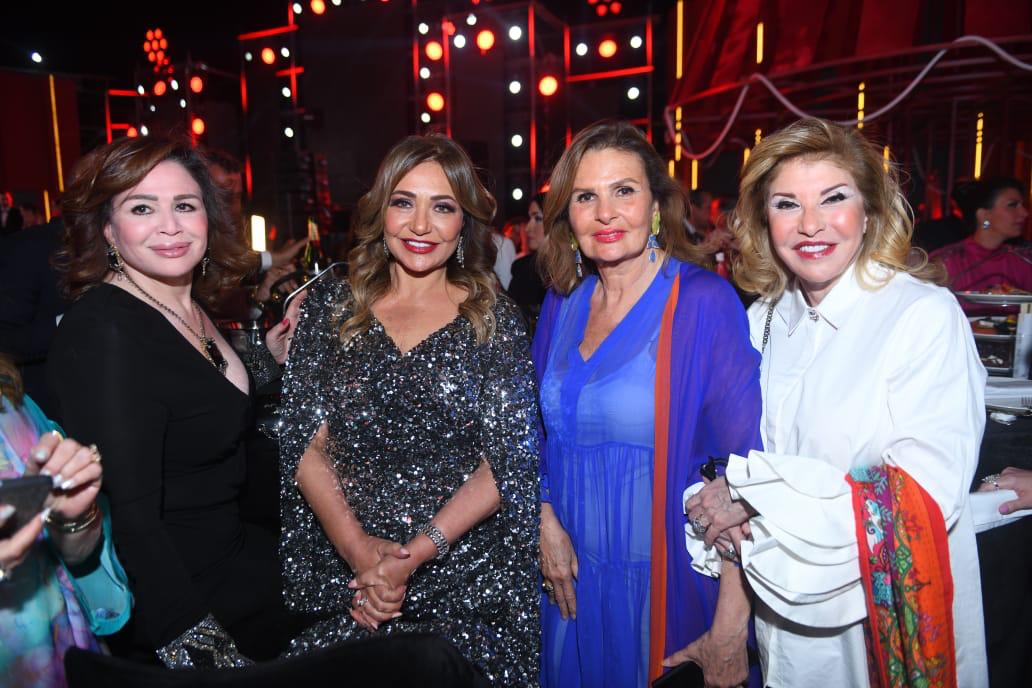 كل النجوم والشخصيات العامة في حفل زفاف ابنة رجل الأعمال باسل سماقية 