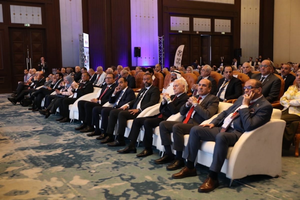 جانب من المؤتمر 