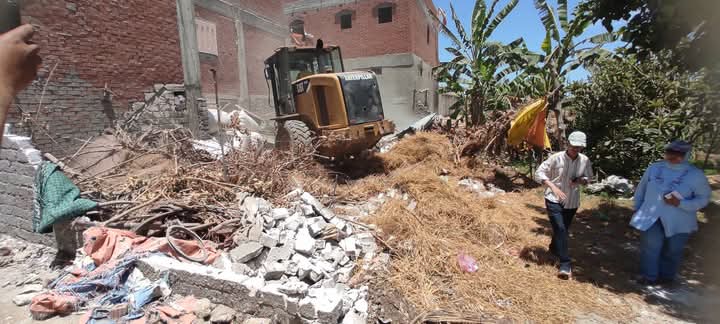 إزالة 41 حالة تعد ضمن الموجة 26 بالبحيرة