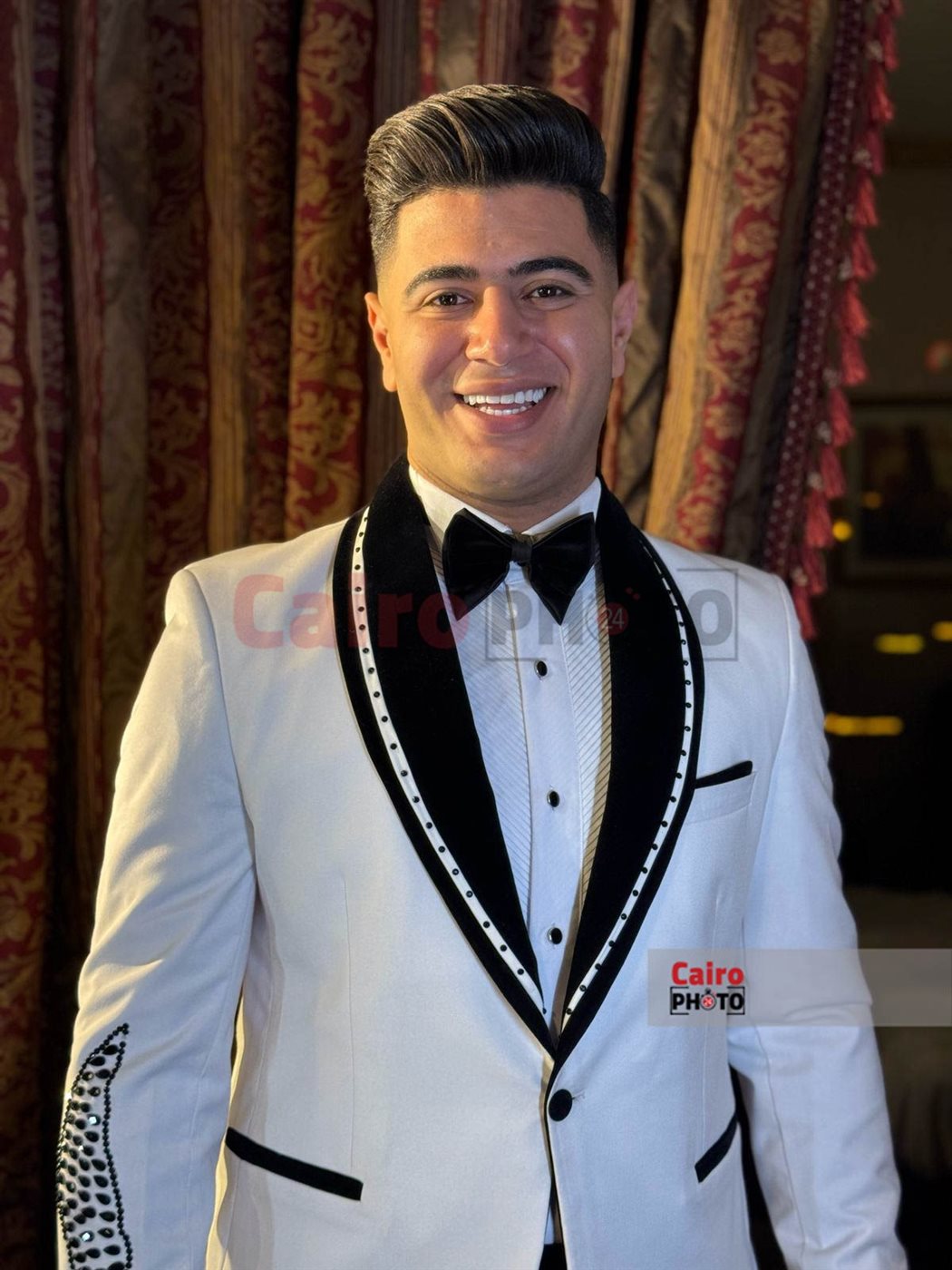 نور التوت يحتفل بزفافه على فتاة من خارج الوسط الفني