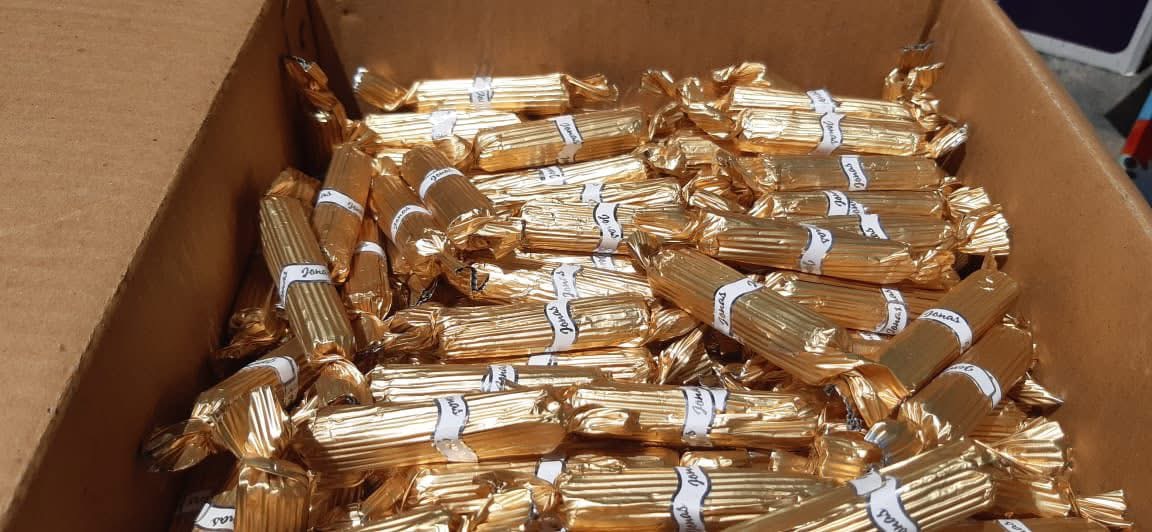 لوليتا مجهولة المصدر