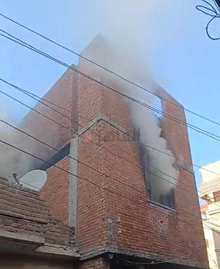 حريق داخل مخزن أسفل منزل بالغربية 