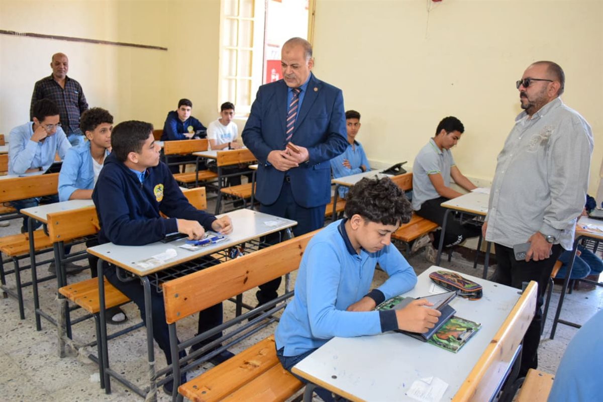 امتحانات صفوف النقل ببورسعيد 