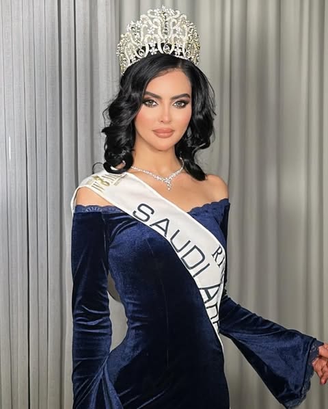 صور رومي القحطاني