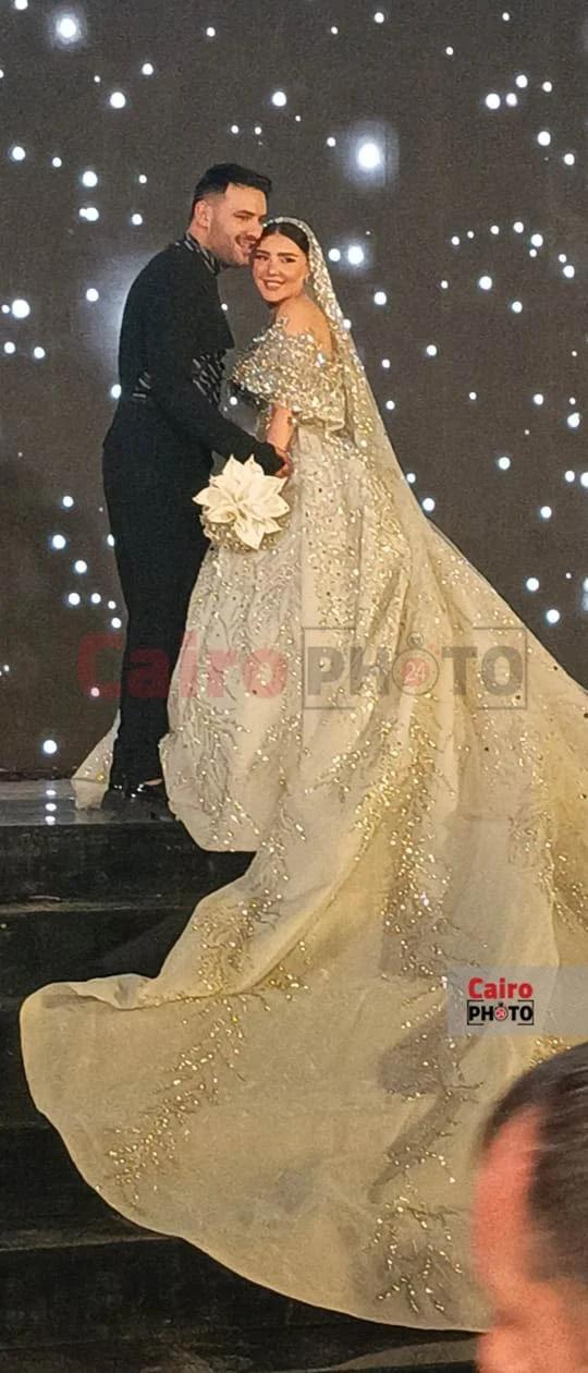 مسلم وزوجته