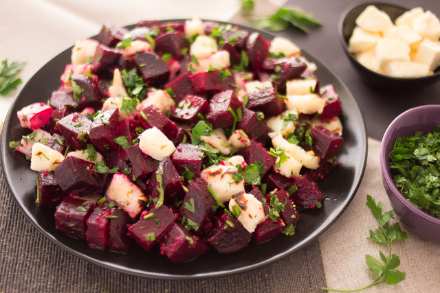 بأفضل وصفة.. طريقة عمل سلطة البنجر مثل المطاعم