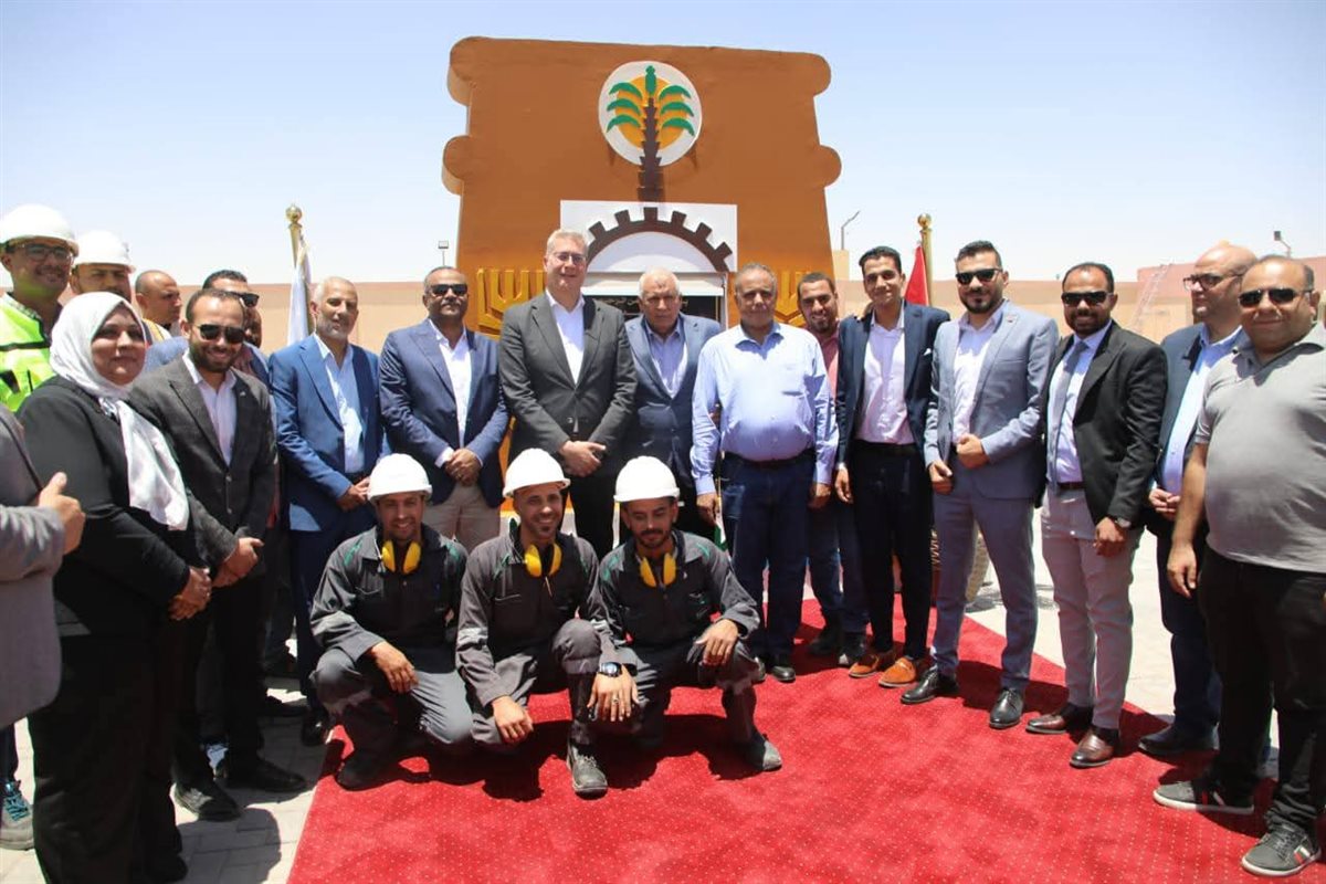 جانب من زيارة وزير البترول للوادى الجديد