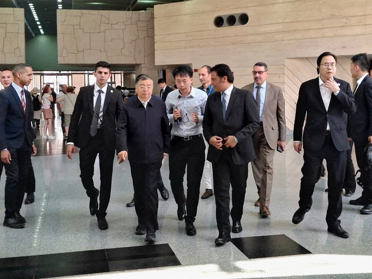 متحف الحضارة يستقبل وفدًا رفيع المستوى من الحزب الشيوعي الصيني