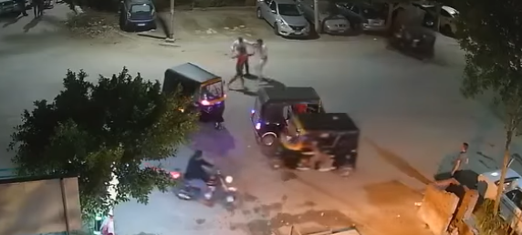 جانب من واقعة مقتل شاب بحلوان