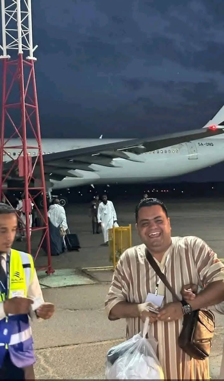 قصة الحاج عامر المهدي أصر على الحج فعادت له الطائرة مرتين