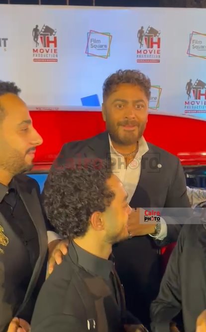 تامر حسني في فيلم ريستارت