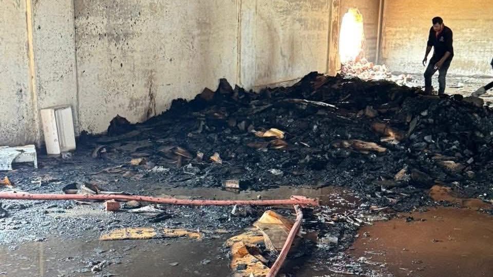 حريق مخزن ببورسعيد - قص