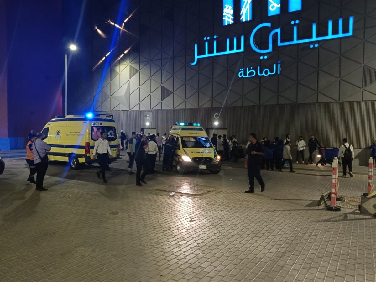 إخلاء مول سيتي سنتر ألماظة بعد نشوب حريق في لوحة كهرباء ومحول