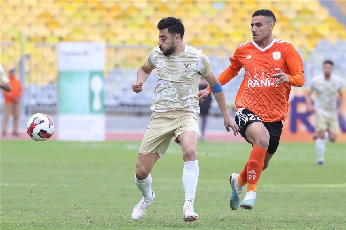 القنوات الناقلة لمباراة الأهلي وفاركو بث مباشر في الدوري المصري