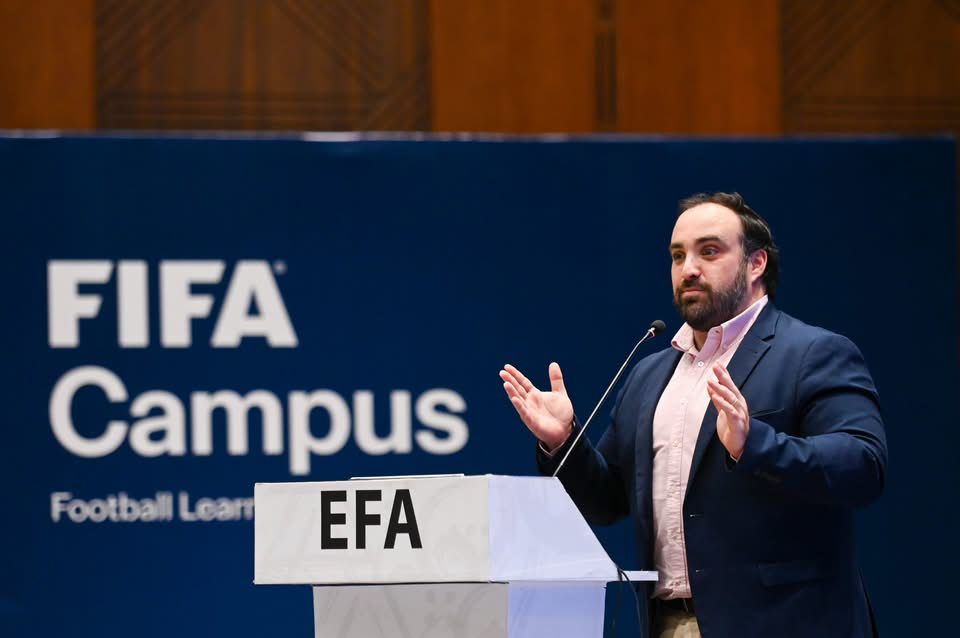 ورشة عمل برنامج فيفا لاحتراف وتطوير إدارات الأندية (6)