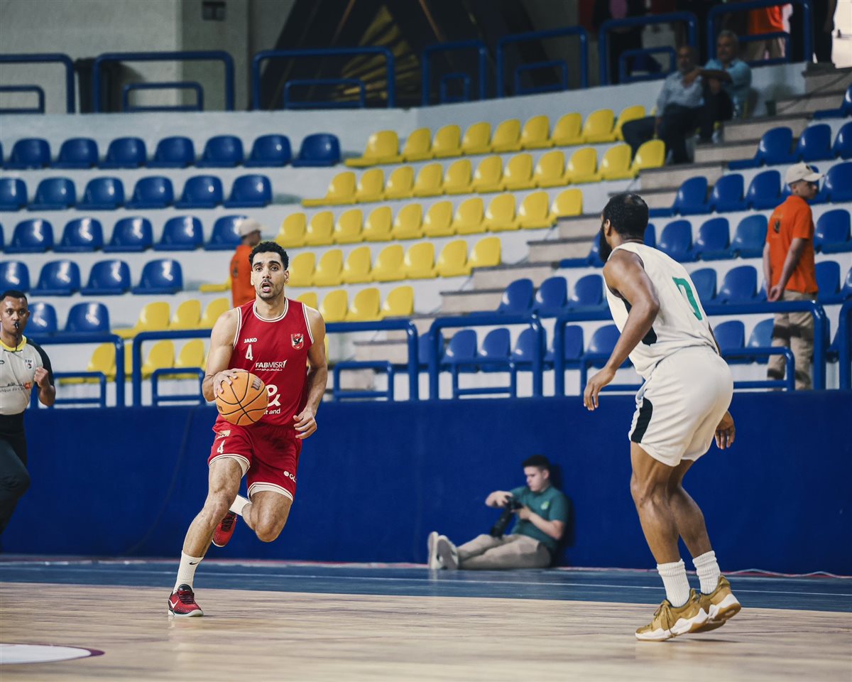 سلة الأهلي والاتحاد