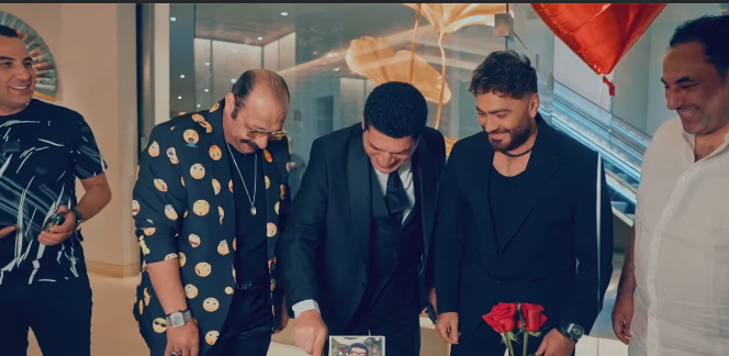 تامر حسني يحتفل بعيد ميلاد باسم سمرة