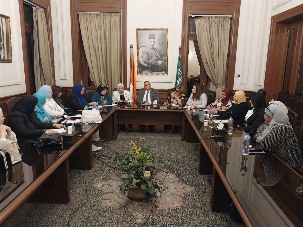  اجتماع يمامة مع لجان المرأة بالمحافظات واللجنة النوعية للمرأة