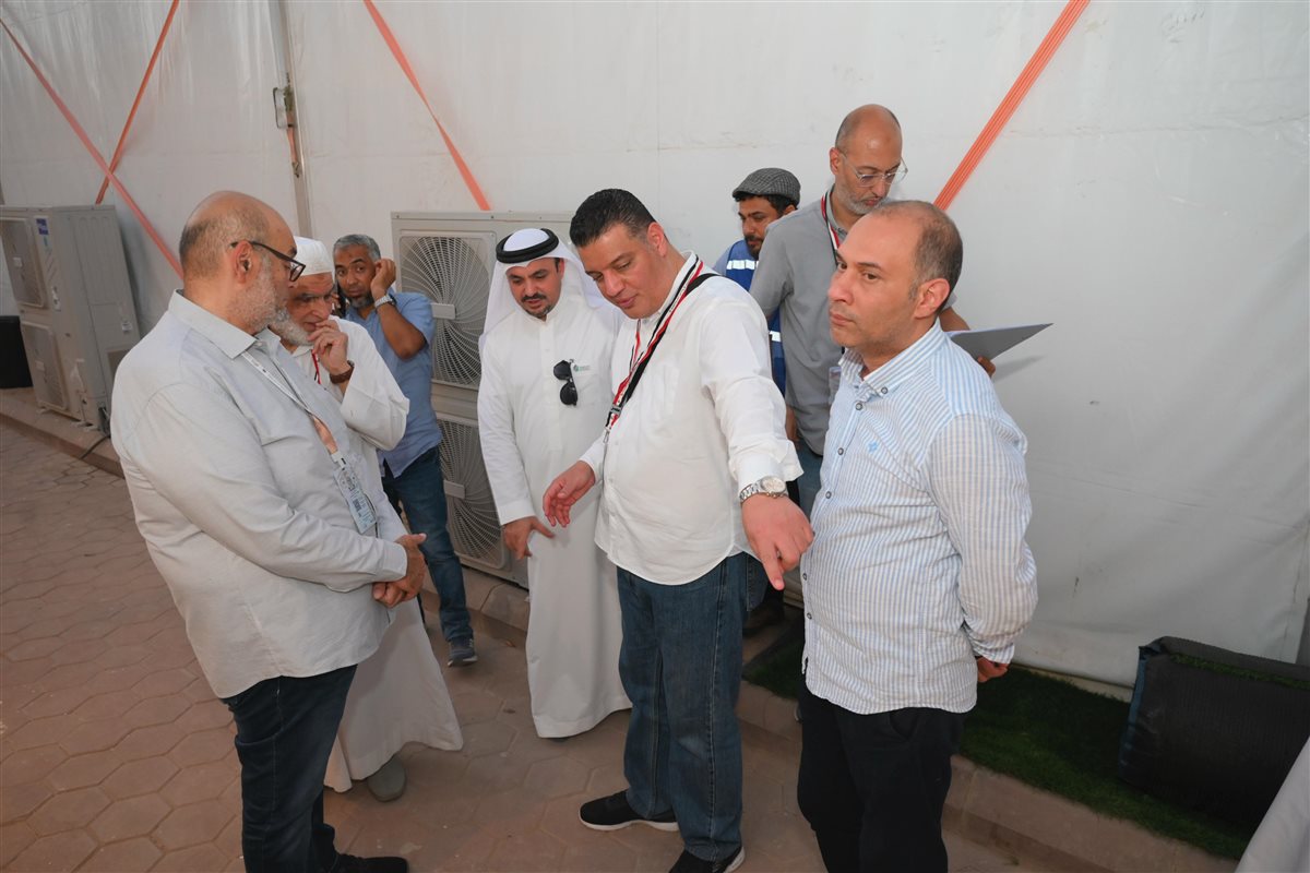 بعثة حج الجمعيات الأهلية تجري معاينة ميدانية لمخيمات الحجاج في عرفات ومنى