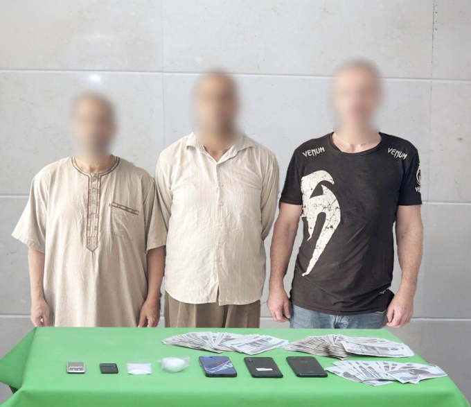 المتهمين والمضبوطات 