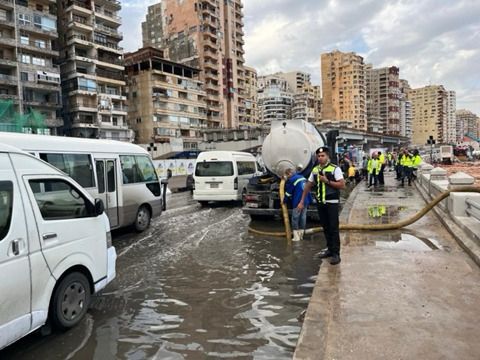 جهود أمنية مكثفة لأجهزة وزارة الداخلية لمواجهة تداعيات سوء الأحوال الجوية