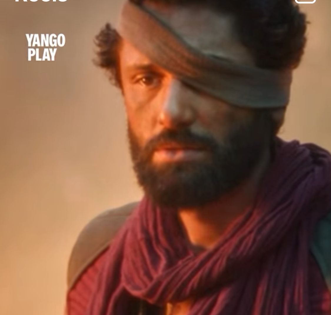 قبل عرضه.. كريم محمود عبد العزيز يكشف عن شخصية في مملكة الحرير