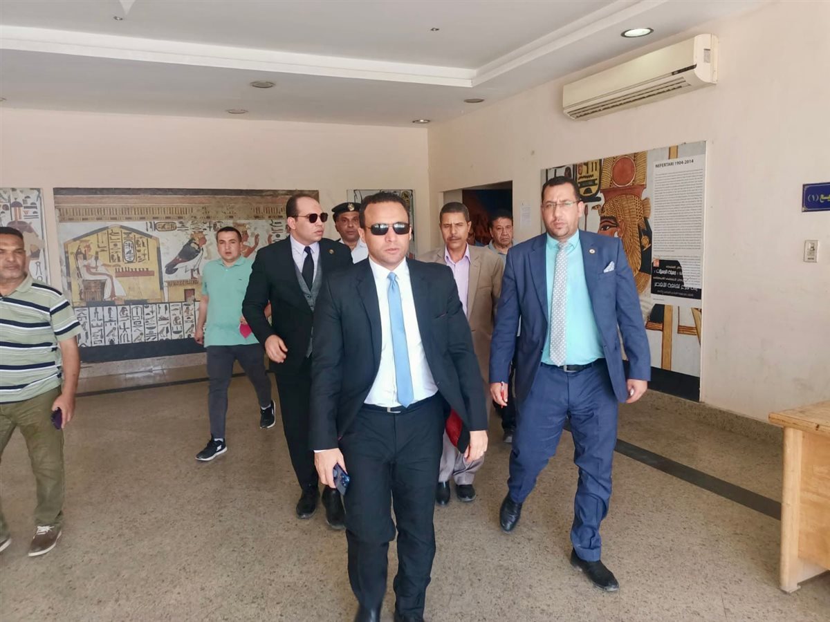 معاينة النيابة الإدارية لقصر ثقافة الطفل والأقصر