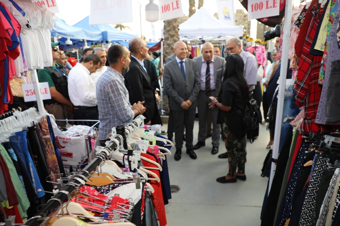 محافظ القاهرة يفتتح معرض بازار القاهرة الخامس أهلًا بالعيد