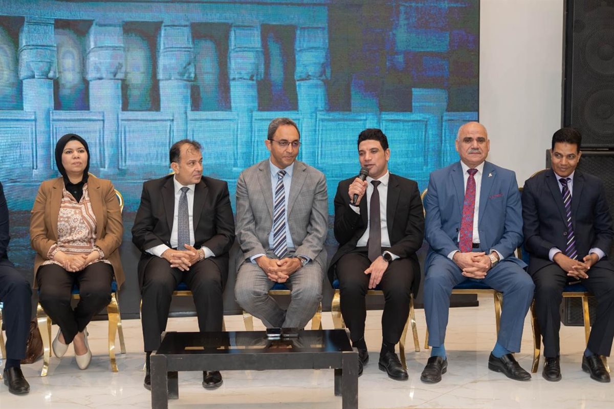 نائب محافظ سوهاج يشارك في المؤتمر الـ 7 للصيادلة المصريين