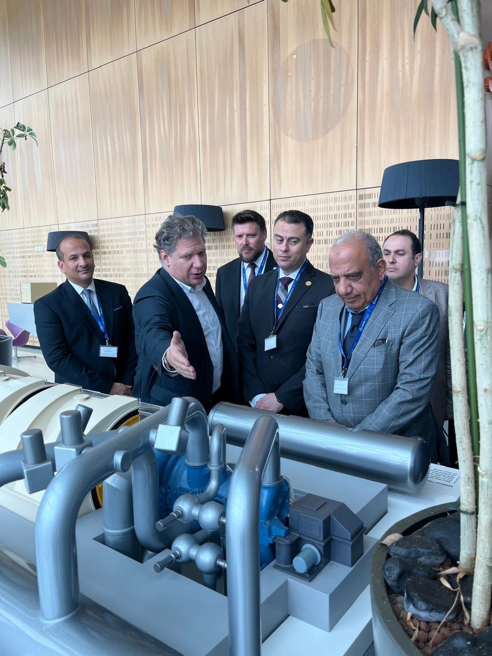 جانب من زيارة الوزير إلى فرنسا