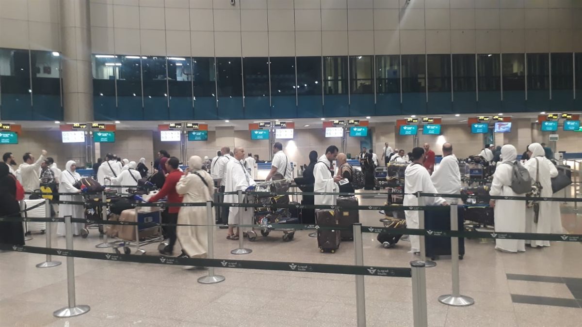 حجاج السياحة 