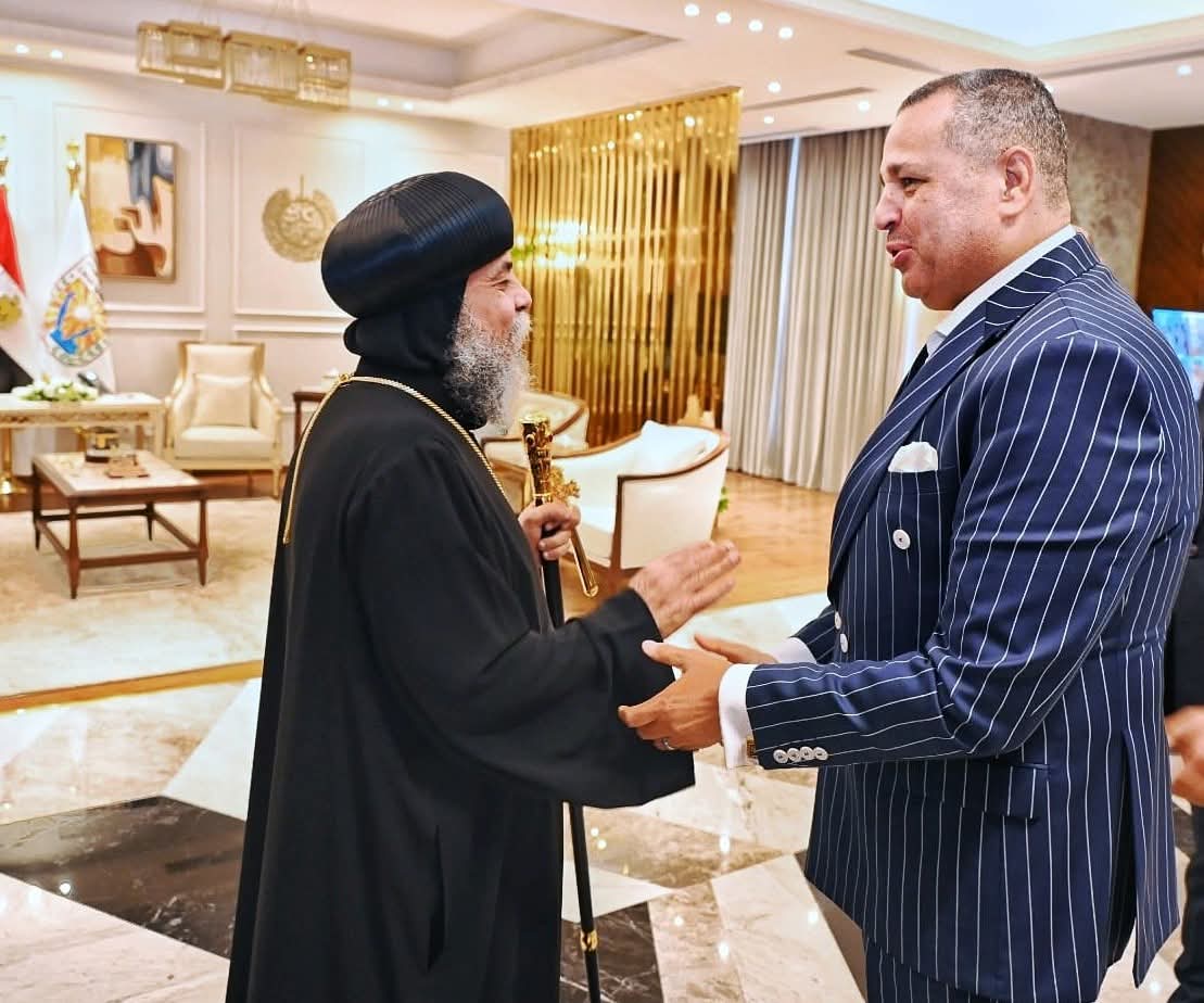 محافظ جنوب سيناء يلتقى الأنبا أبوللو والوفد المرافق له
