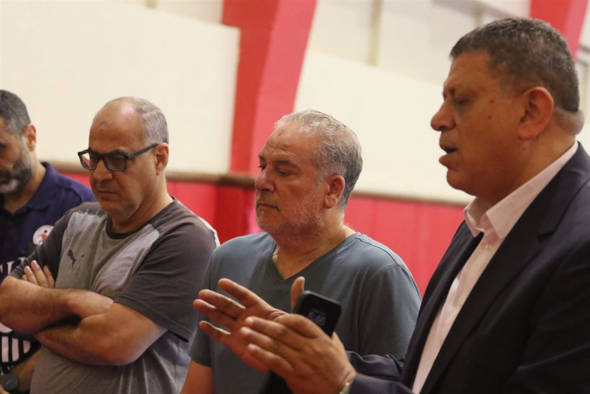 <strong> منتخب الناشئين يهزم تونس وديا استعدادا لمونديال اليد</strong>