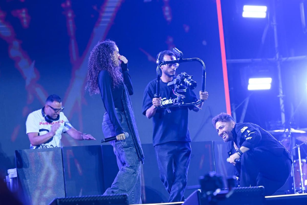 لقطات من حفل تامر حسني