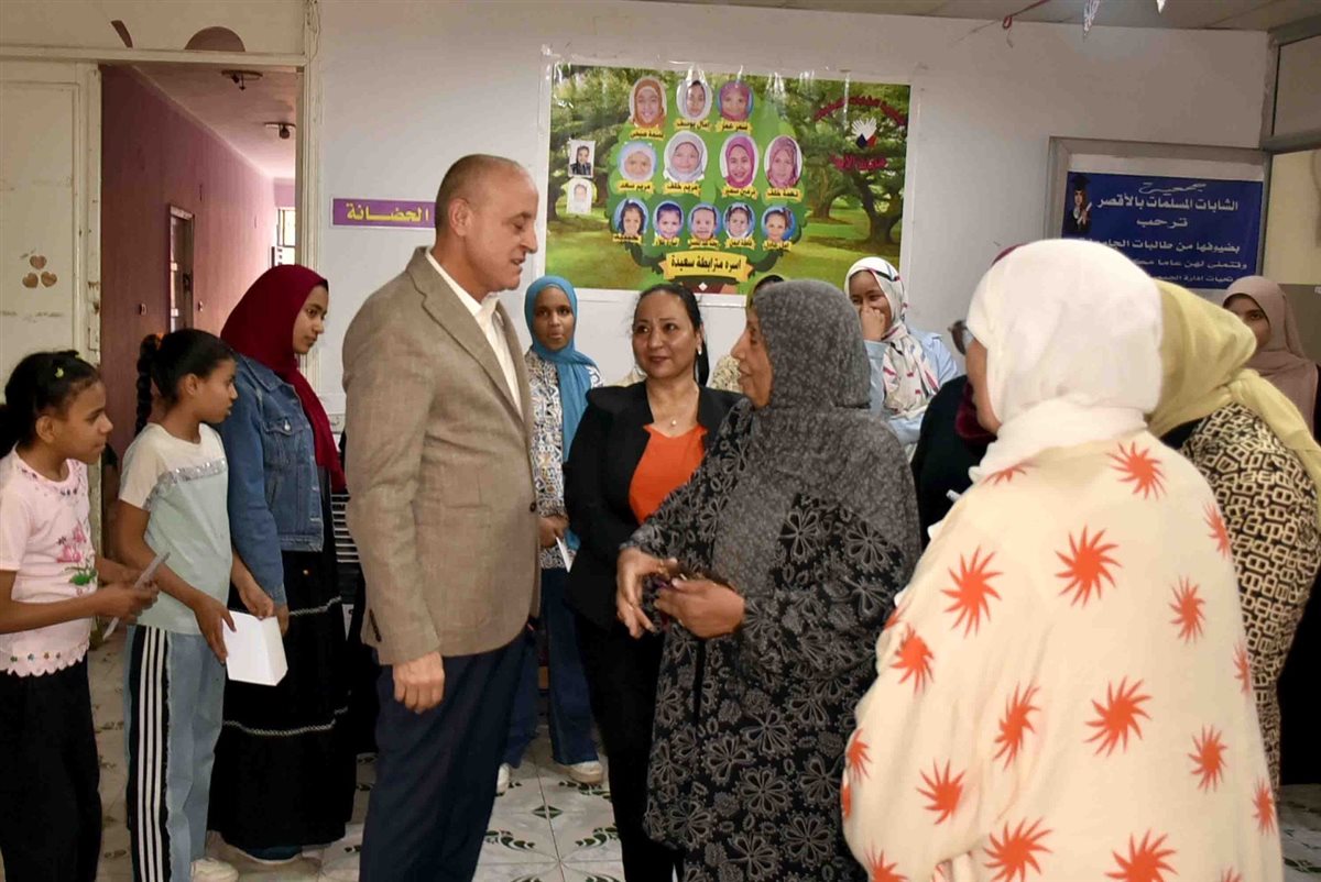 محافظ الأقصر والاهتمام بالايتام في العيد