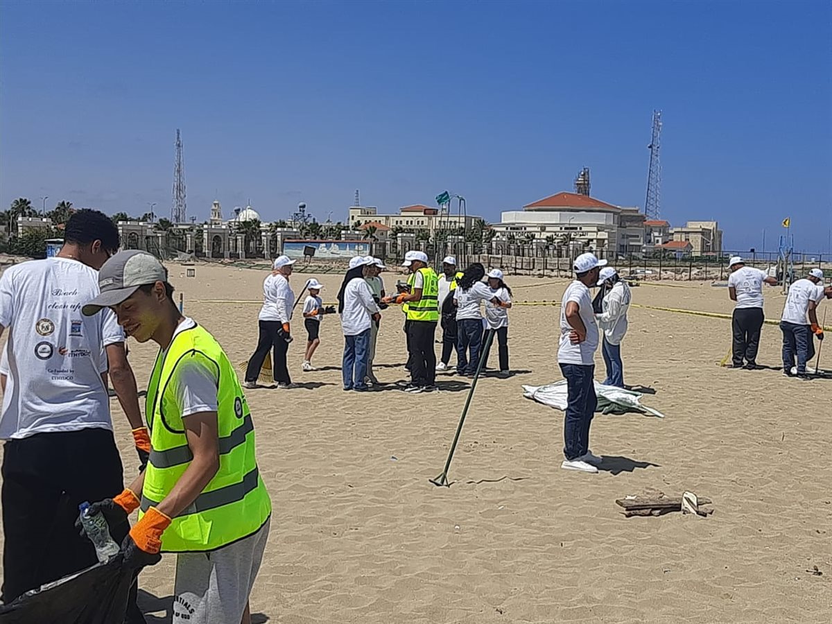 حملة تنظيف الشواطئ