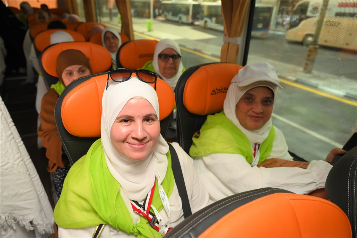 حجاج الجمعيات الأهلية 