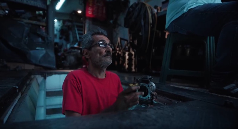 لقطات من إعلان تقديم زيزو لاعبا للأهلي