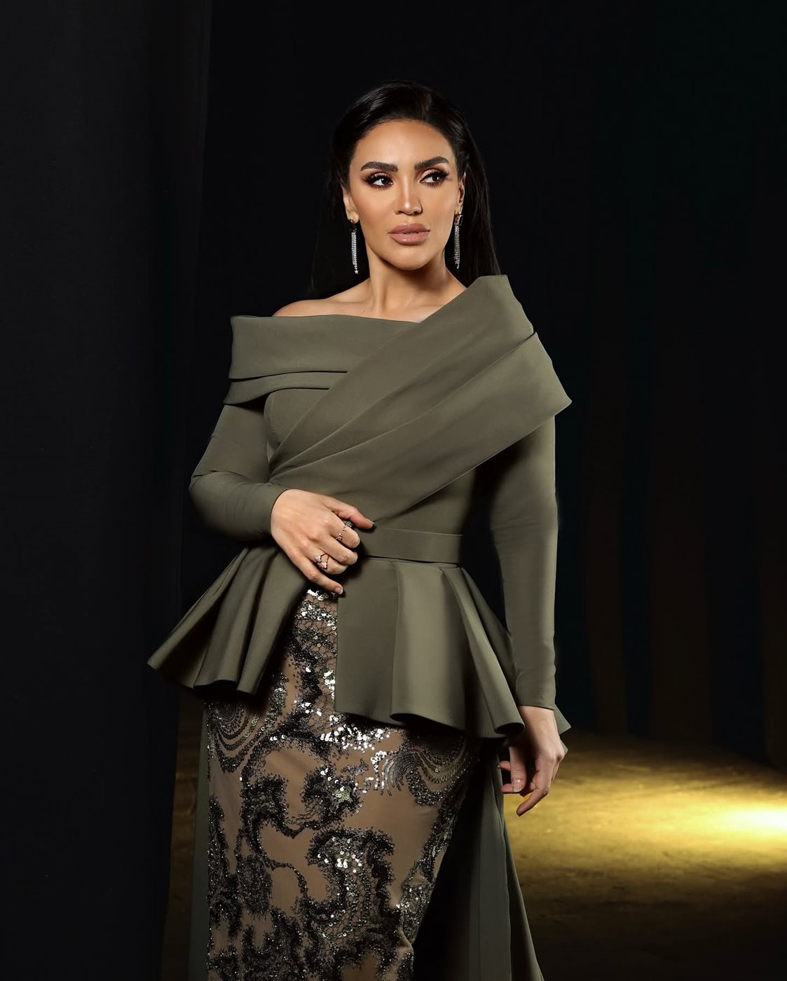 لقطات من الإطلالة الأخيرة للمطربة مي فاروق&nbsp;