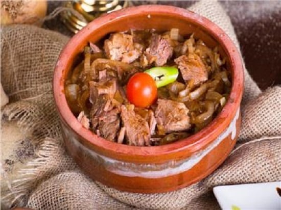 مقادير عمل صينية اللحمة بالبصل